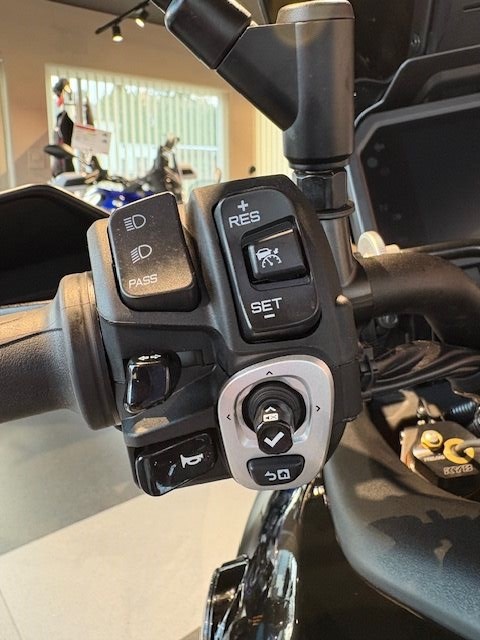 Zum Vergrößern bitte anklicken! Angebot Yamaha Tracer 9 GT+