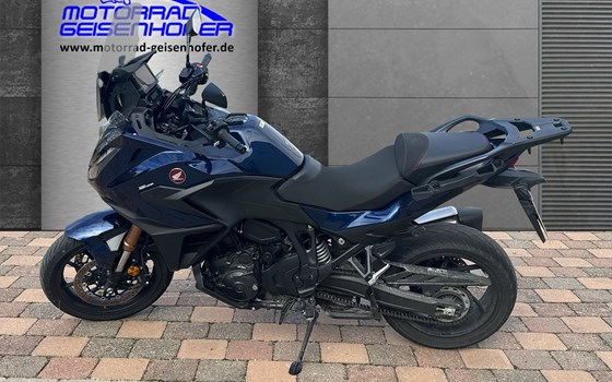 Gebrauchtmotorrad Honda NT1100 DCT Electronic Suspension - Bild 2