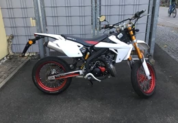 Gebrauchte Rieju MRT 50 Gebrauchte Rieju MRT 50