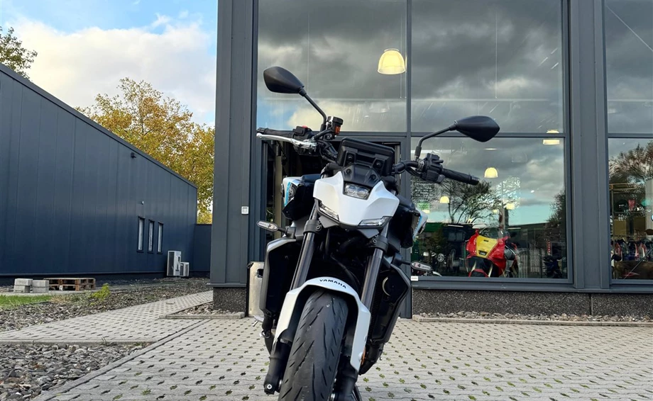 Angebot Yamaha MT-09 Y-AMT 35kW Bild 1: Angebot Yamaha MT-09 Y-AMT 35kW