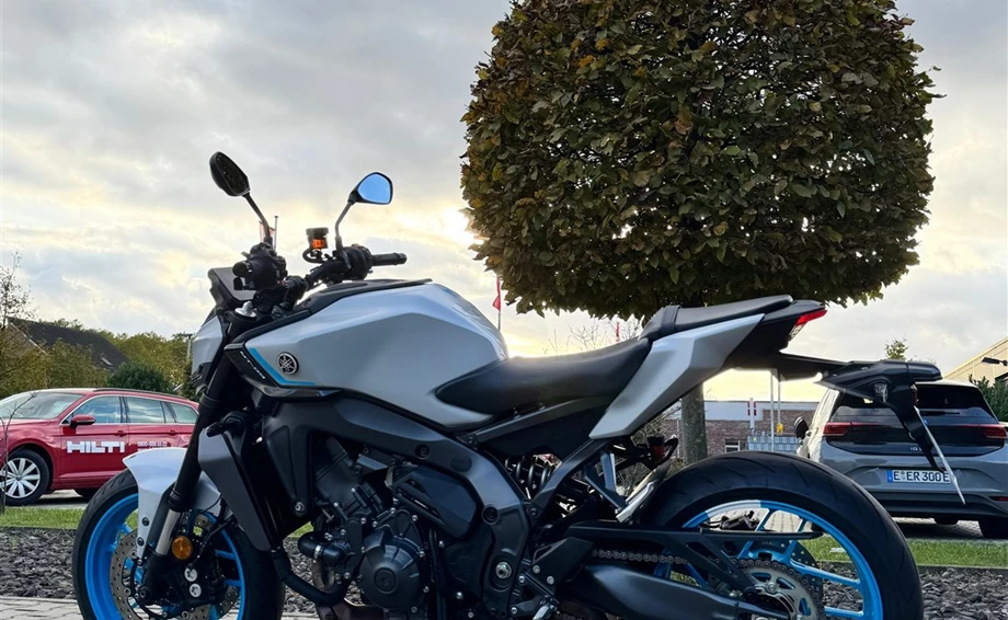 Angebot Yamaha MT-09 Y-AMT 35kW Bild 5: Angebot Yamaha MT-09 Y-AMT 35kW