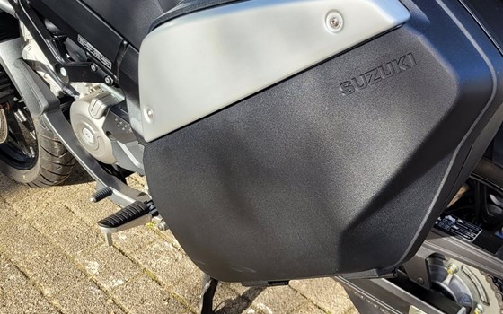 Gebrauchtmotorrad Suzuki V-Strom 650 - Bild 9