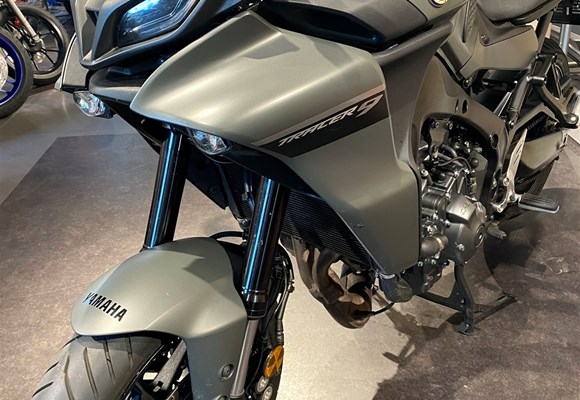 Yamaha Tracer 9