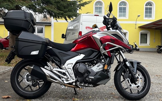 Gebrauchtmotorrad Honda NC750X DCT - Bild 3 Gebrauchtmotorrad Honda NC750X DCT - Bild 3