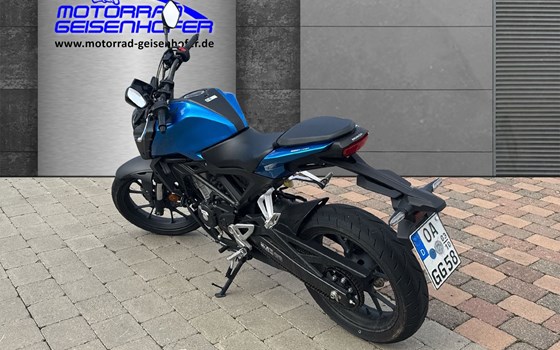 Gebrauchtmotorrad Honda CB125R - Bild 3