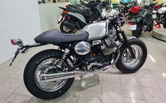 Gebrauchtmotorrad Moto Guzzi V7 750 Special - Bild 2