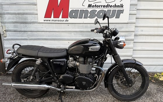 Gebrauchtmotorrad Triumph Bonneville T100 Black - Bild 2