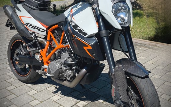 Gebrauchtmotorrad KTM 990 Supermoto R - Bild 1 Gebrauchtmotorrad KTM 990 Supermoto R - Bild 1