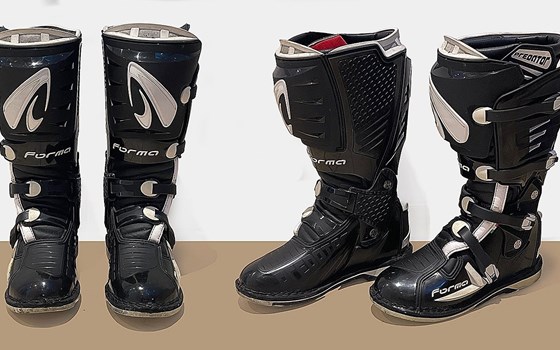 Gebrauchtmotorrad KTM 990 Supermoto R - Bild 4 Gebrauchtmotorrad KTM 990 Supermoto R - Bild 4