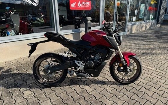 Gebrauchtmotorrad Honda CB125R - Bild 5