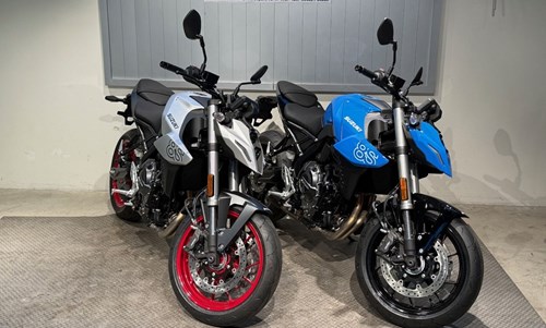 Suzuki GSX-8S