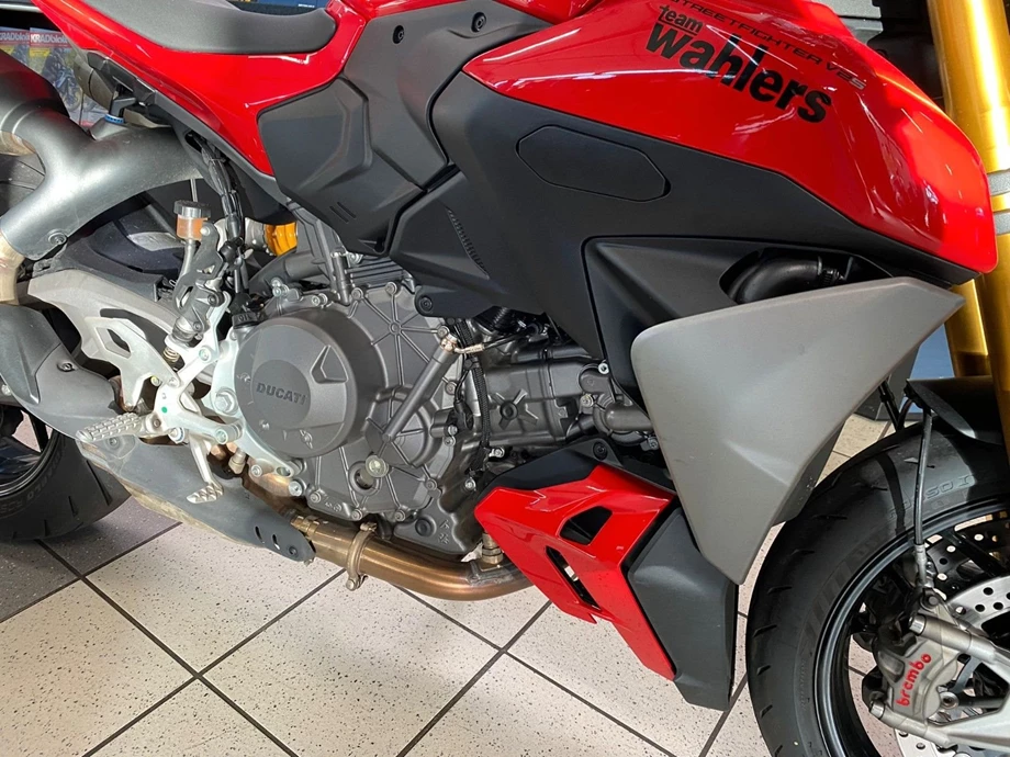 Angebot Ducati Streetfighter V2 S Bild 10: Angebot Ducati Streetfighter V2 S