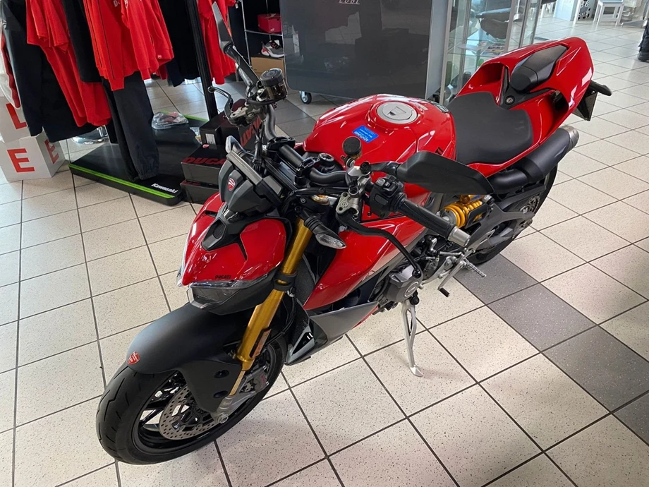 Angebot Ducati Streetfighter V2 S Bild 5: Angebot Ducati Streetfighter V2 S