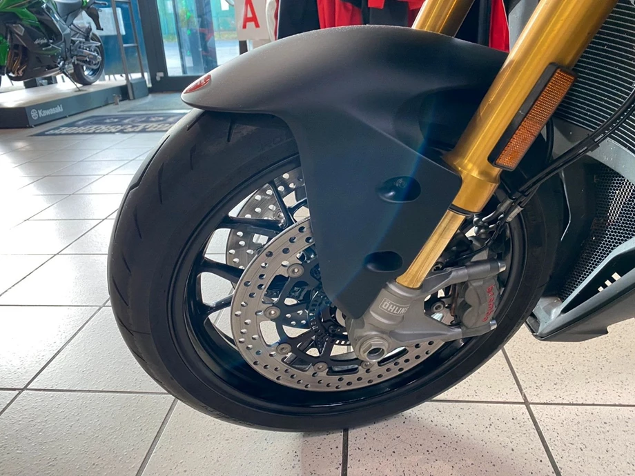 Angebot Ducati Streetfighter V2 S Bild 8: Angebot Ducati Streetfighter V2 S