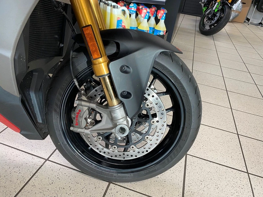 Angebot Ducati Streetfighter V2 S Bild 9: Angebot Ducati Streetfighter V2 S