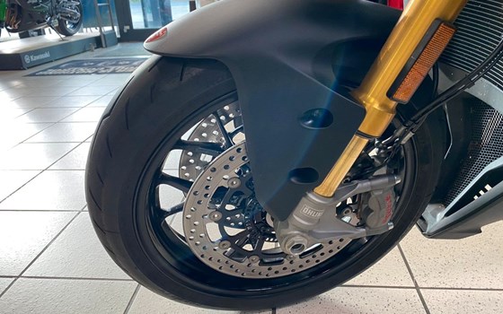 Gebrauchtmotorrad Ducati Streetfighter V2 S - Bild 9