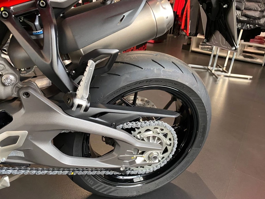 Angebot Ducati Streetfighter V2 Bild 8: Angebot Ducati Streetfighter V2