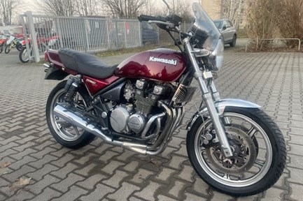 Kawasaki Zephyr 550