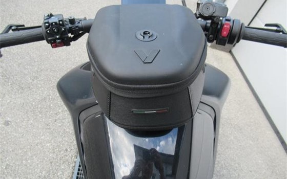 Gebrauchtmotorrad CFMOTO 800NK Advanced - Bild 24 Gebrauchtmotorrad CFMOTO 800NK Advanced - Bild 24