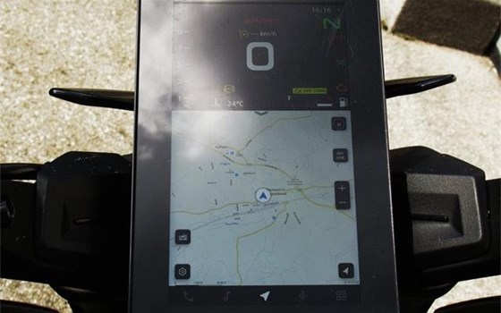 Gebrauchtmotorrad CFMOTO 800NK Advanced - Bild 8