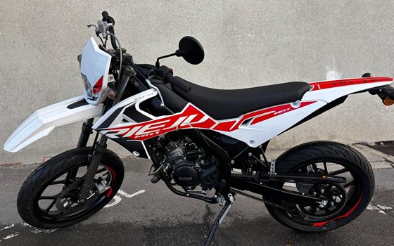 Neufahrzeug Rieju MRT 50 Europa - Bild 1