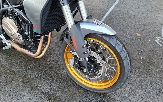 Gebrauchtmotorrad QJ Motor SRT 700 SX - Bild 12