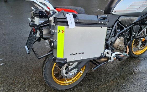 Gebrauchtmotorrad QJ Motor SRT 700 SX - Bild 3