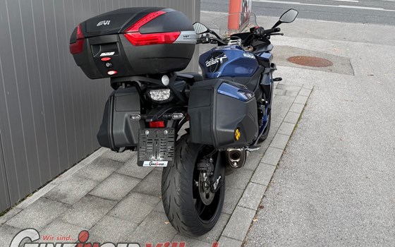 Gebrauchtmotorrad Suzuki GSX-S1000GT - Bild 3 Gebrauchtmotorrad Suzuki GSX-S1000GT - Bild 3