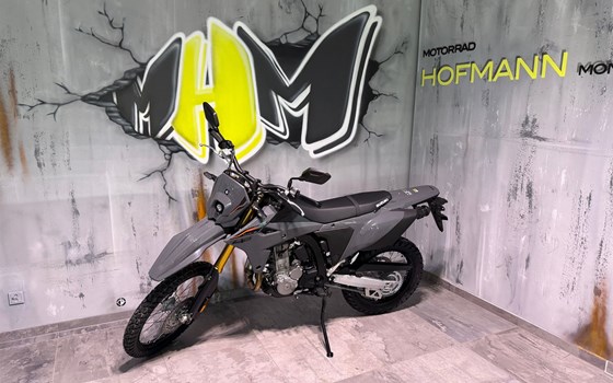 Neufahrzeug Suzuki DR-Z4S - Bild 4