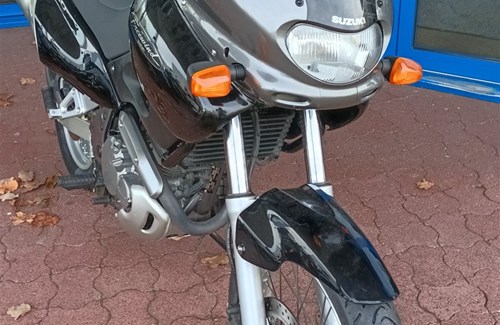 Gebrauchtmotorrad Suzuki XF 650 Freewind