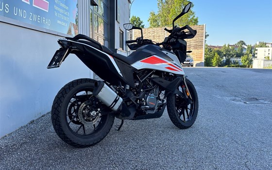 Gebrauchtmotorrad KTM 390 Adventure - Bild 4 Gebrauchtmotorrad KTM 390 Adventure - Bild 4
