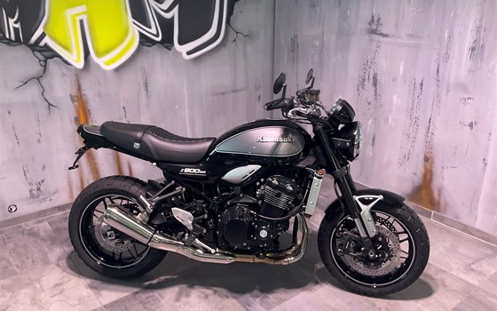Gebrauchtmotorrad Kawasaki Z900 RS - Bild 1