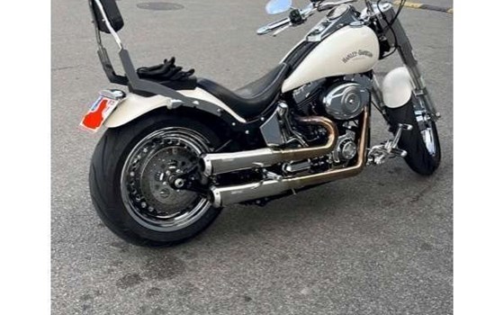 Gebrauchtmotorrad Harley-Davidson Softail Fat Boy FLSTF - Bild 13 Gebrauchtmotorrad Harley-Davidson Softail Fat Boy FLSTF - Bild 13