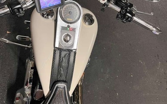 Gebrauchtmotorrad Harley-Davidson Softail Fat Boy FLSTF - Bild 16 Gebrauchtmotorrad Harley-Davidson Softail Fat Boy FLSTF - Bild 16