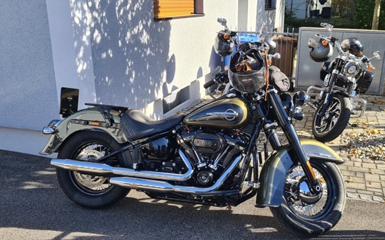 Gebrauchtmotorrad Harley-Davidson Softail Heritage Classic 114 FLHCS - Bild 3