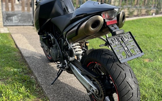 Gebrauchtmotorrad KTM 990 Super Duke - Bild 19 Gebrauchtmotorrad KTM 990 Super Duke - Bild 19