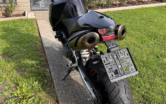 Gebrauchtmotorrad KTM 990 Super Duke - Bild 2 Gebrauchtmotorrad KTM 990 Super Duke - Bild 2