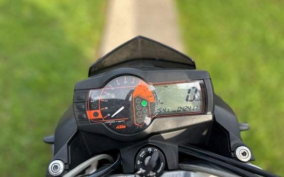 Gebrauchtmotorrad KTM 990 Super Duke - Bild 9 Gebrauchtmotorrad KTM 990 Super Duke - Bild 9