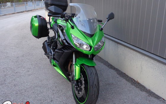 Gebrauchtmotorrad Kawasaki Z1000SX - Bild 1 Gebrauchtmotorrad Kawasaki Z1000SX - Bild 1