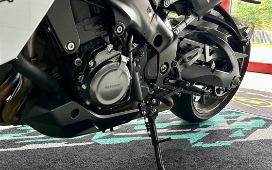 Gebrauchtmotorrad Suzuki GSX-S1000 - Bild 5