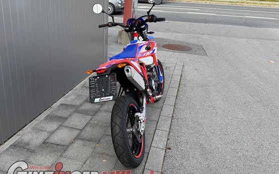 Gebrauchtmotorrad Beta SPM 125 LC 4T - Bild 3 Gebrauchtmotorrad Beta SPM 125 LC 4T - Bild 3