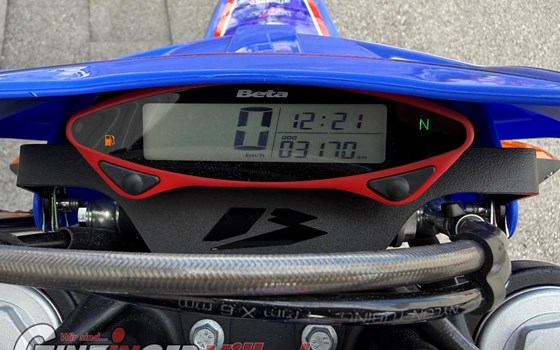 Gebrauchtmotorrad Beta SPM 125 LC 4T - Bild 7 Gebrauchtmotorrad Beta SPM 125 LC 4T - Bild 7