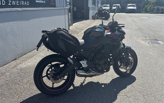 Gebrauchtmotorrad Kawasaki Z650 - Bild 4 Gebrauchtmotorrad Kawasaki Z650 - Bild 4