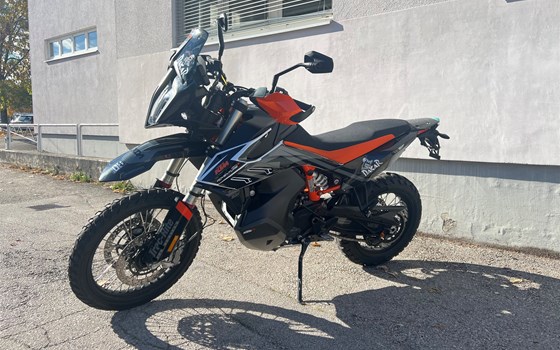 Gebrauchtmotorrad KTM 790 Adventure R - Bild 3 Gebrauchtmotorrad KTM 790 Adventure R - Bild 3