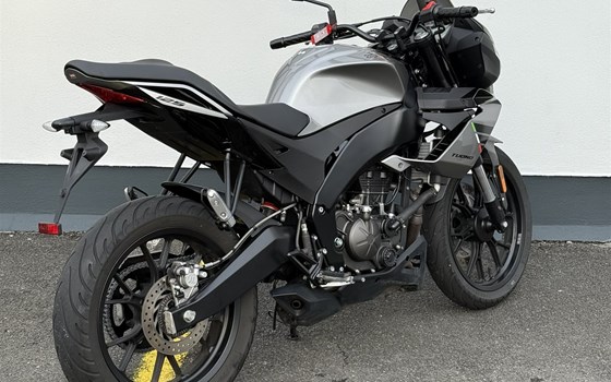 Gebrauchtmotorrad Aprilia Tuono 125 - Bild 6