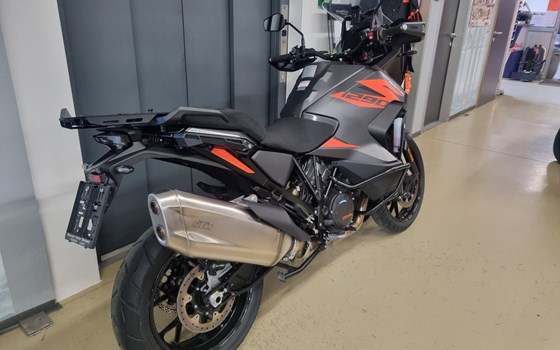 Gebrauchtmotorrad KTM 1290 Super Adventure S - Bild 3 Gebrauchtmotorrad KTM 1290 Super Adventure S - Bild 3