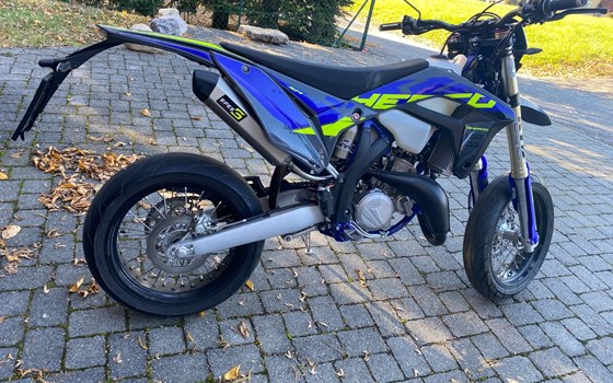 Gebrauchtmotorrad Sherco 125 2T SM FACTORY - Bild 1 Gebrauchtmotorrad Sherco 125 2T SM FACTORY - Bild 1