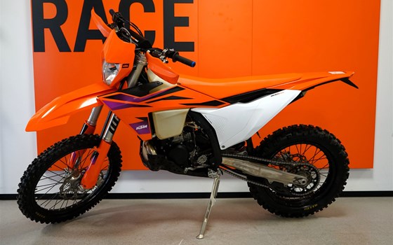 Gebrauchtmotorrad KTM 300 EXC - Bild 4 Gebrauchtmotorrad KTM 300 EXC - Bild 4