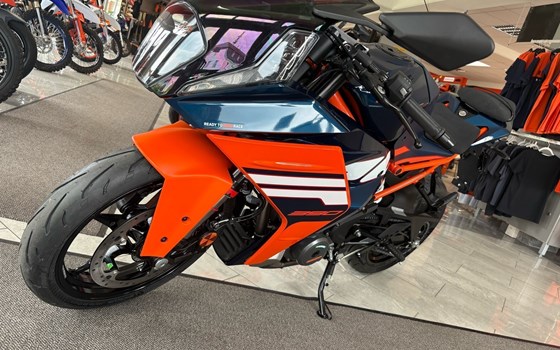 Neufahrzeug KTM RC 390 - Bild 2 Neufahrzeug KTM RC 390 - Bild 2