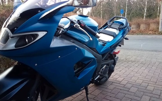 Gebrauchtmotorrad Triumph Sprint ST 1050 - Bild 3